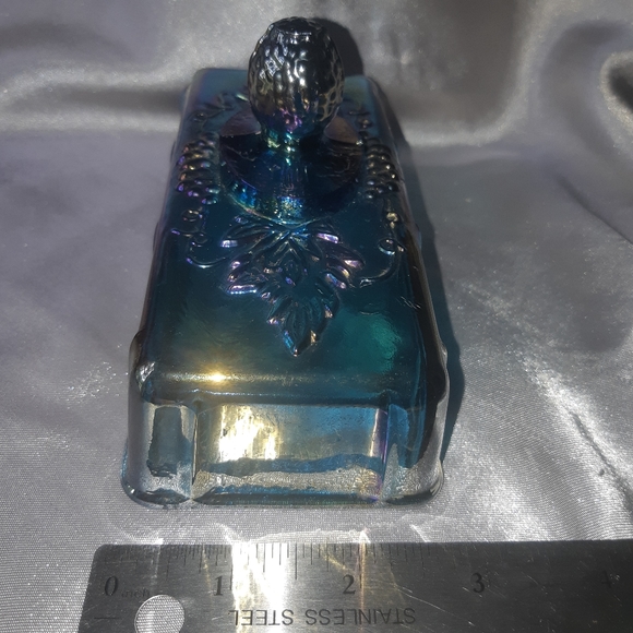 Carnival or Indiana Vintage Glass Butter Dish - Picture 2 of 9
